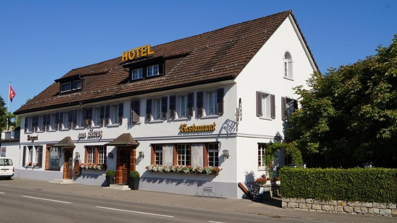 Kaiserstuhl Hotel Restaurant Kreuz מראה חיצוני תמונה
